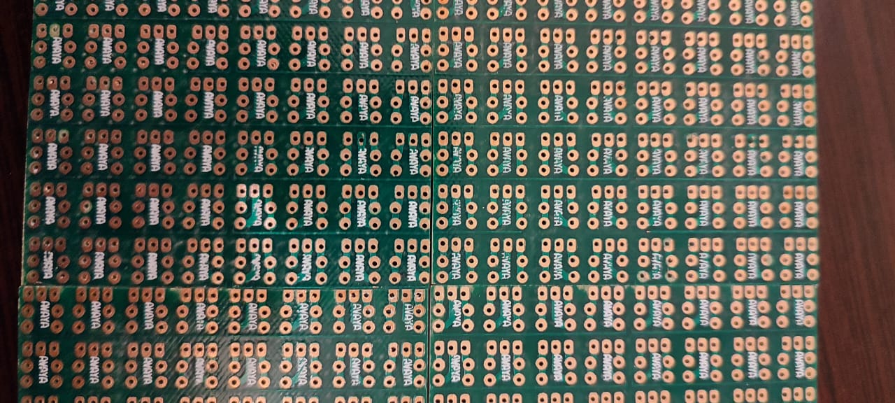 عينة PCB 28